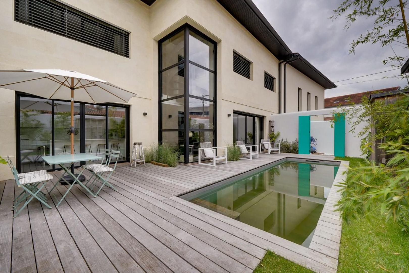 Spacious Bordeaux Family Home With Swimming Pool Экстерьер фото